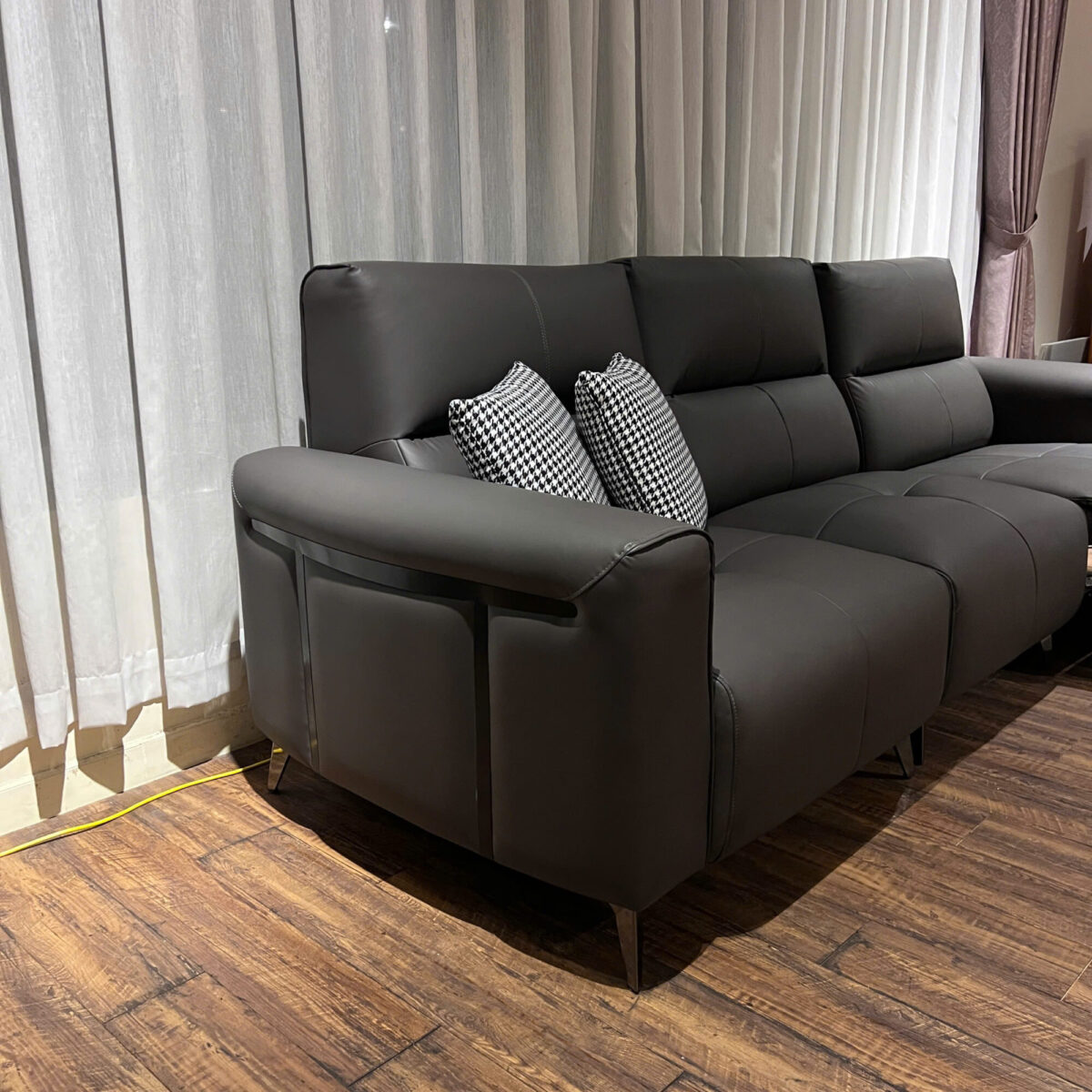 Sofa Da Microfiber Chống Trầy Chỉnh Điện B10 - Ảnh 9