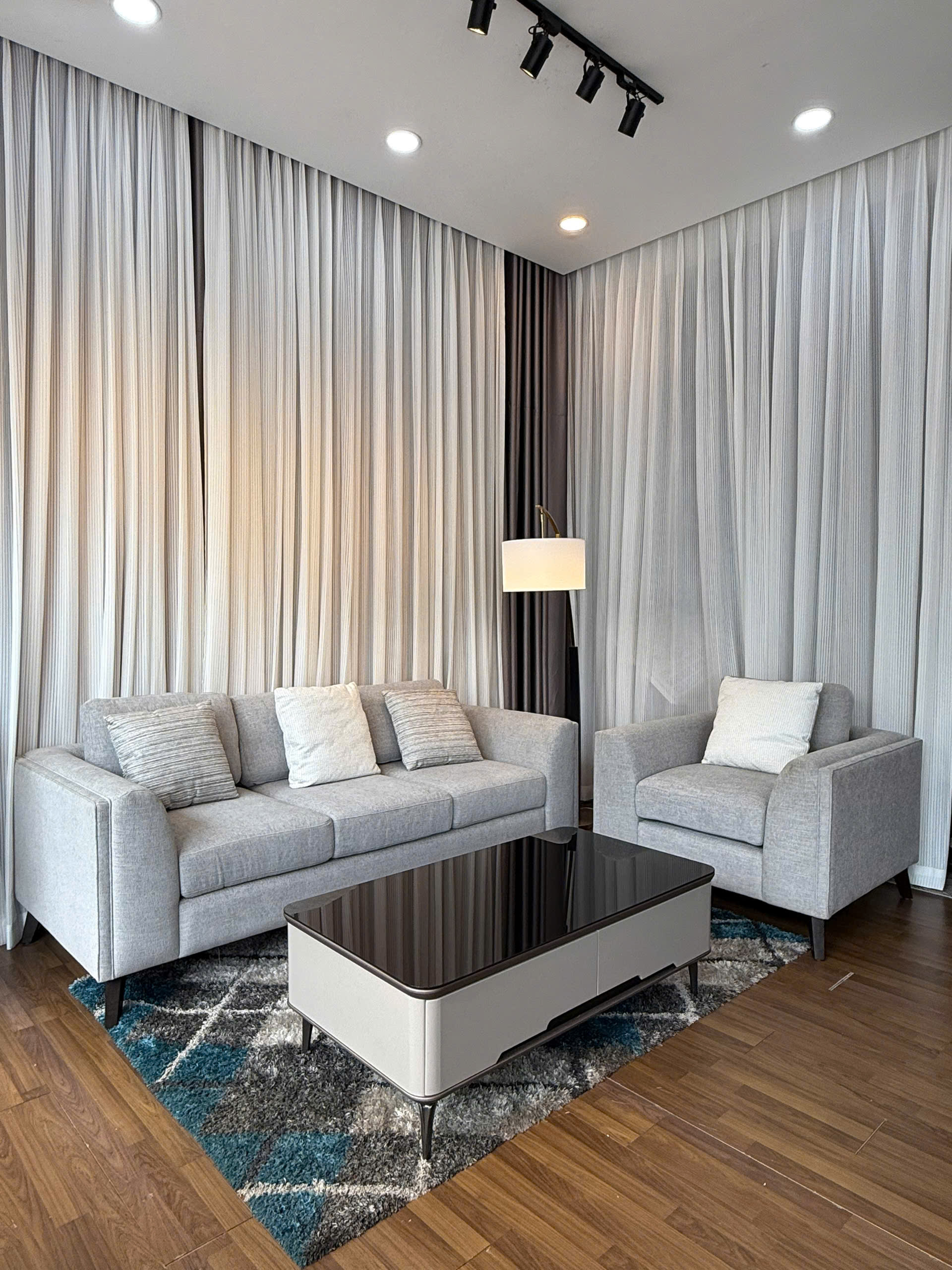 Sofa Mina / Băng 3 Chỗ - Ảnh 4